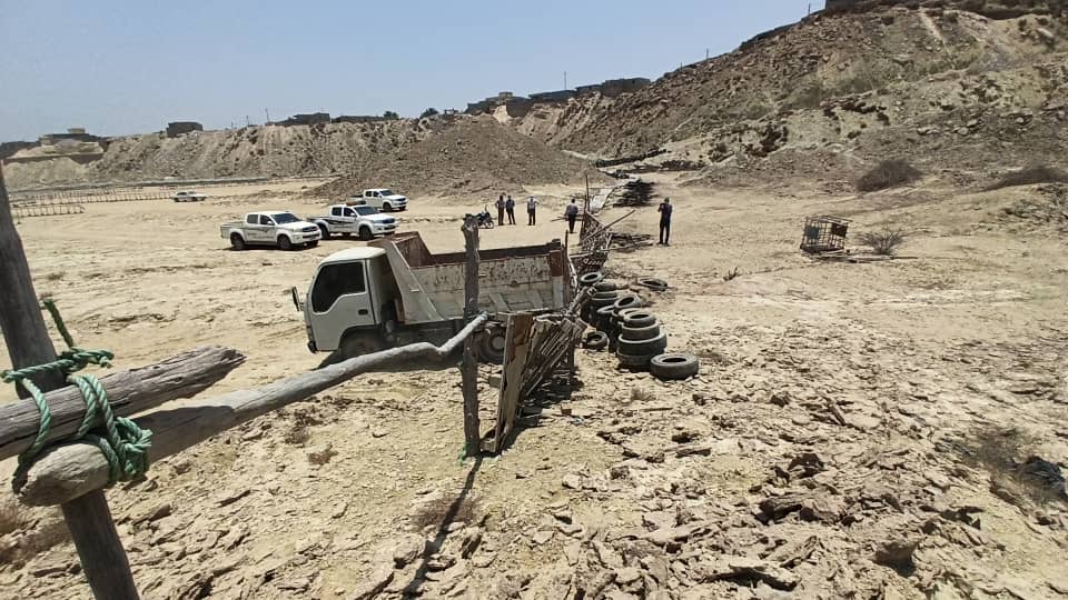 10 هکتار اراضی خالصه دولتی به ارزش 100میلیارد ریال در روستای رمچاه قشم رفع تصرف شد
