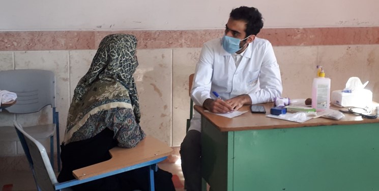45 پزشک متخصص در تعطیلات نوروزی خدمات رسانی می‌کند/برای شنا بیگدار به آب نزنید
