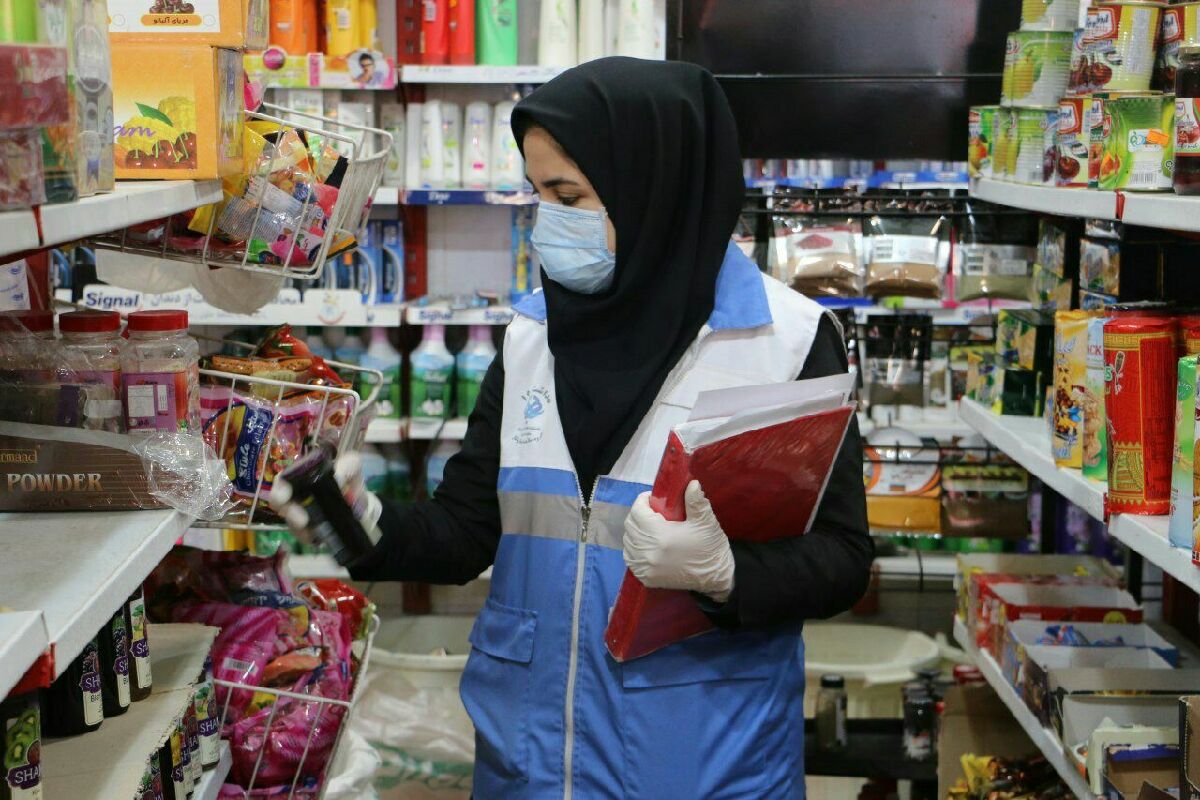 انجام افزون بر 4000 بازدید از صنوف و مراکز مختلف جزیره قشم/سهم اخطاری‌ها 65 برابر تشویقی‌ها بود 
