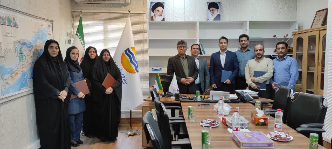 تقدیر از رابطان برتر بازرسی سازمان منطقه آزاد قشم 