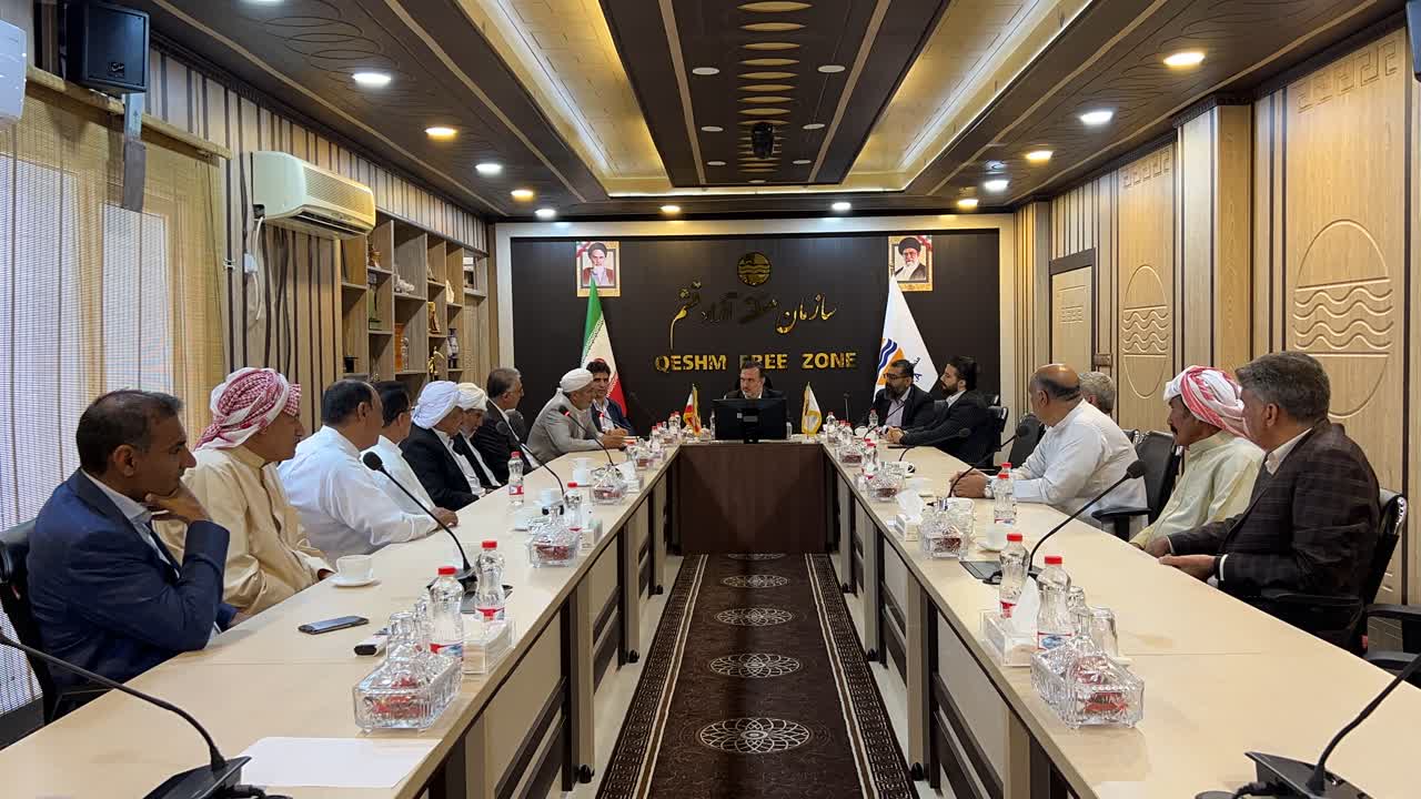 طرح جامع و برنامه ریزی دقیق لازمه رونق گردشگری و تجارت لافت / ایجاد بازارچه های مرزی به رونق تجارت جزیره قشم کمک می کند
