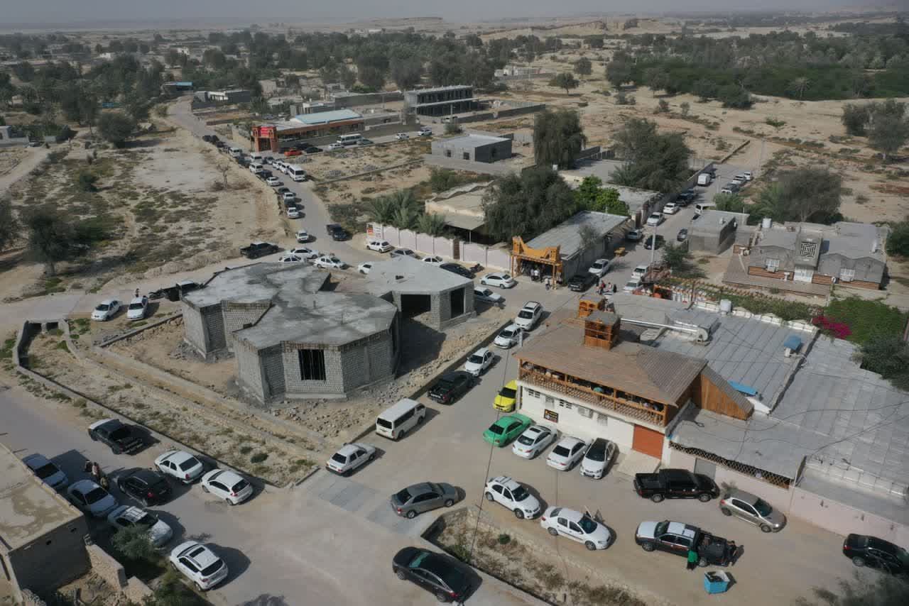 حضور گردشگران در روستاهاي جزيره بار ترافيكي شهر قشم را كاهش داده است
