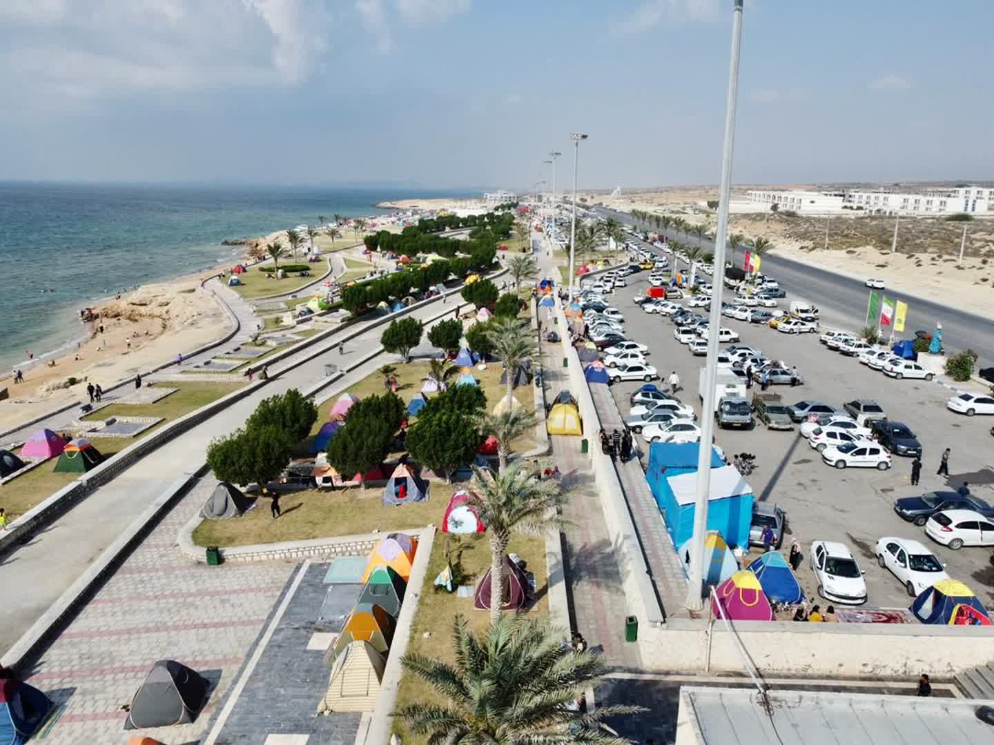آمار گردشگران جزيره قشم به 355 هزار نفر رسيد/افزايش 5 برابري سفر توريست هاي خارجي به جزيره در سال گذشته
