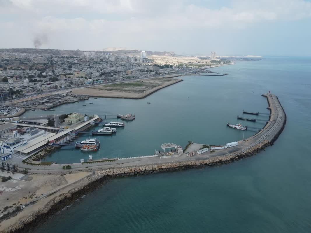 سفرهاي دريايي قشم تعطيلي ندارد/ سفر به جزيره 24 ساعته است