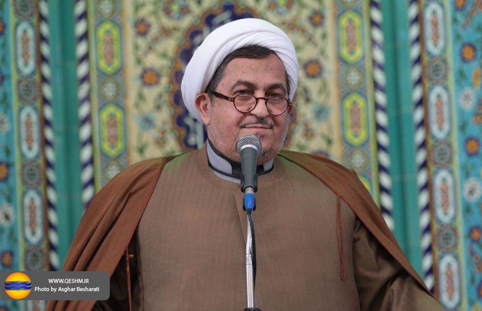 حجت الاسلام و المسلمین زم : رفسنجانی آیت خدا و ناجی ایران بود