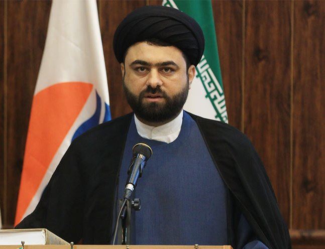 وزارت فرهنگ و ارشاد اسلامی 2 میلیارد ریال کتاب به قشم اهدا می کند / ورود نخستین بخش کتاب ها به ارزش 500 میلیون ریال 