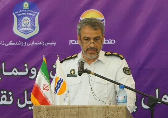پلاک جدید وسایل نقلیه مناطق آزاد کشور در قشم رونمایی شد