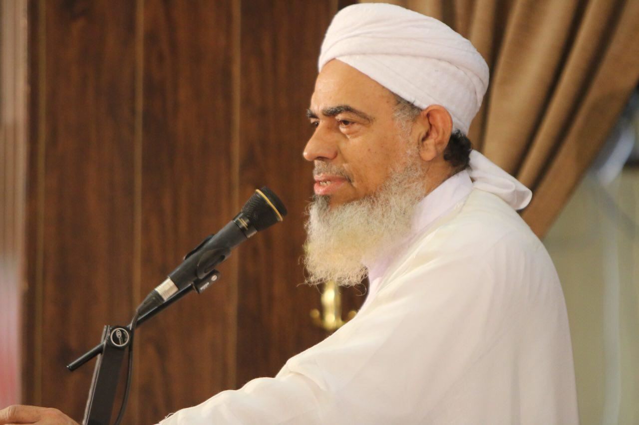  امام جمعه اهل سنت قشم: رعایت موازین اسلامی موجب رونق گردشگری حلال می شود