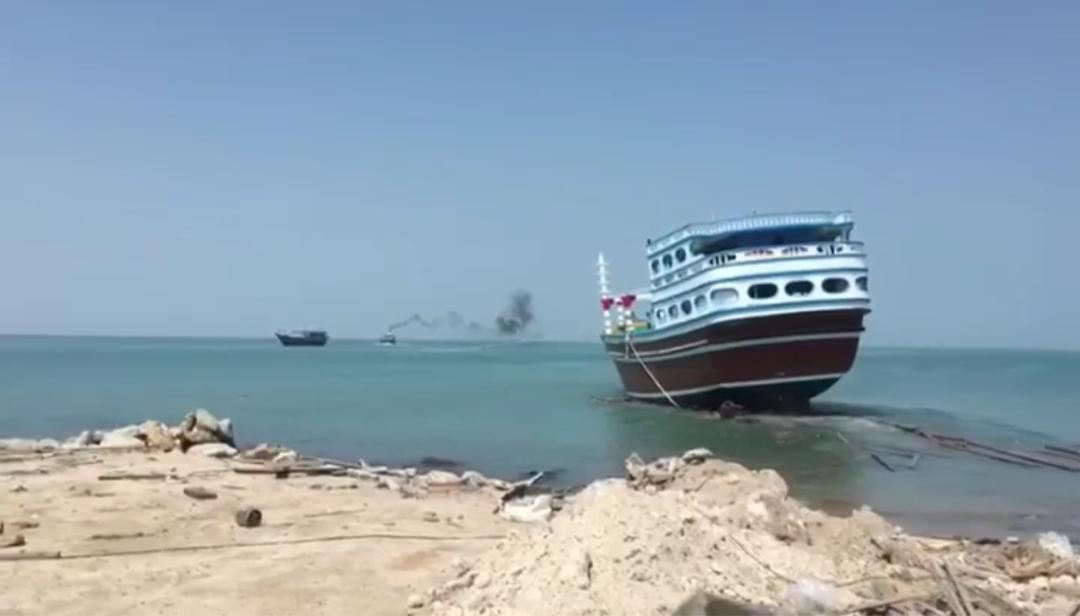 به آب اندازی 8 لنج باری به ارزش بیش از 96 میلیارد ریال / تولید 442 شناور تا پایان سال در منطقه آزاد قشم