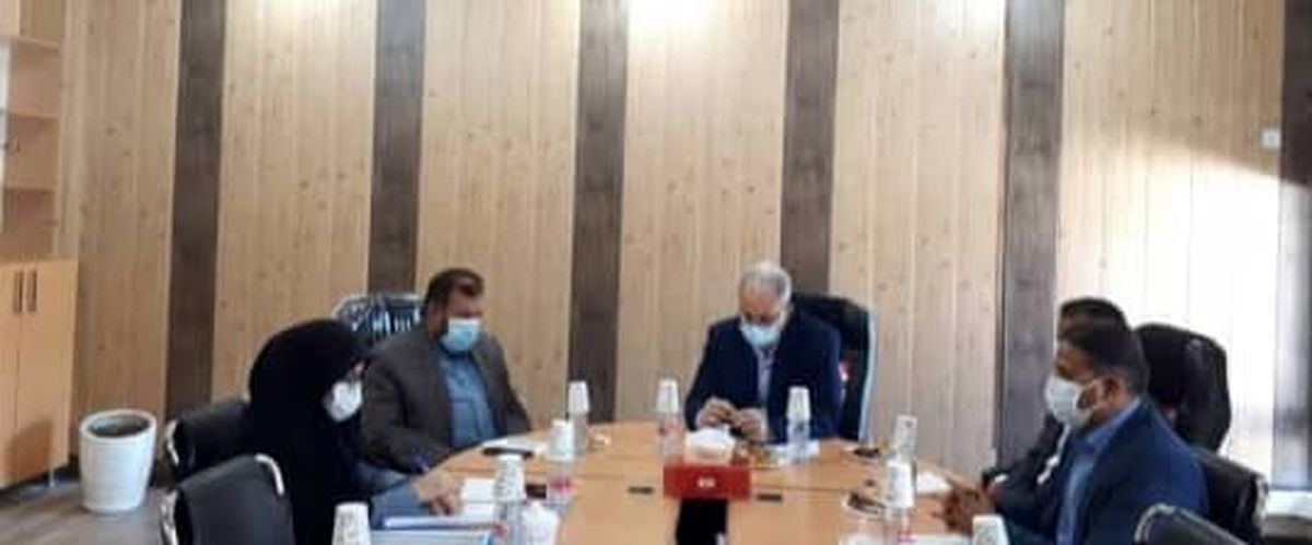 برنامه‌ریزی برای ساماندهی گلزار شهدا شهر قشم و حمایت از خانواده شهدا