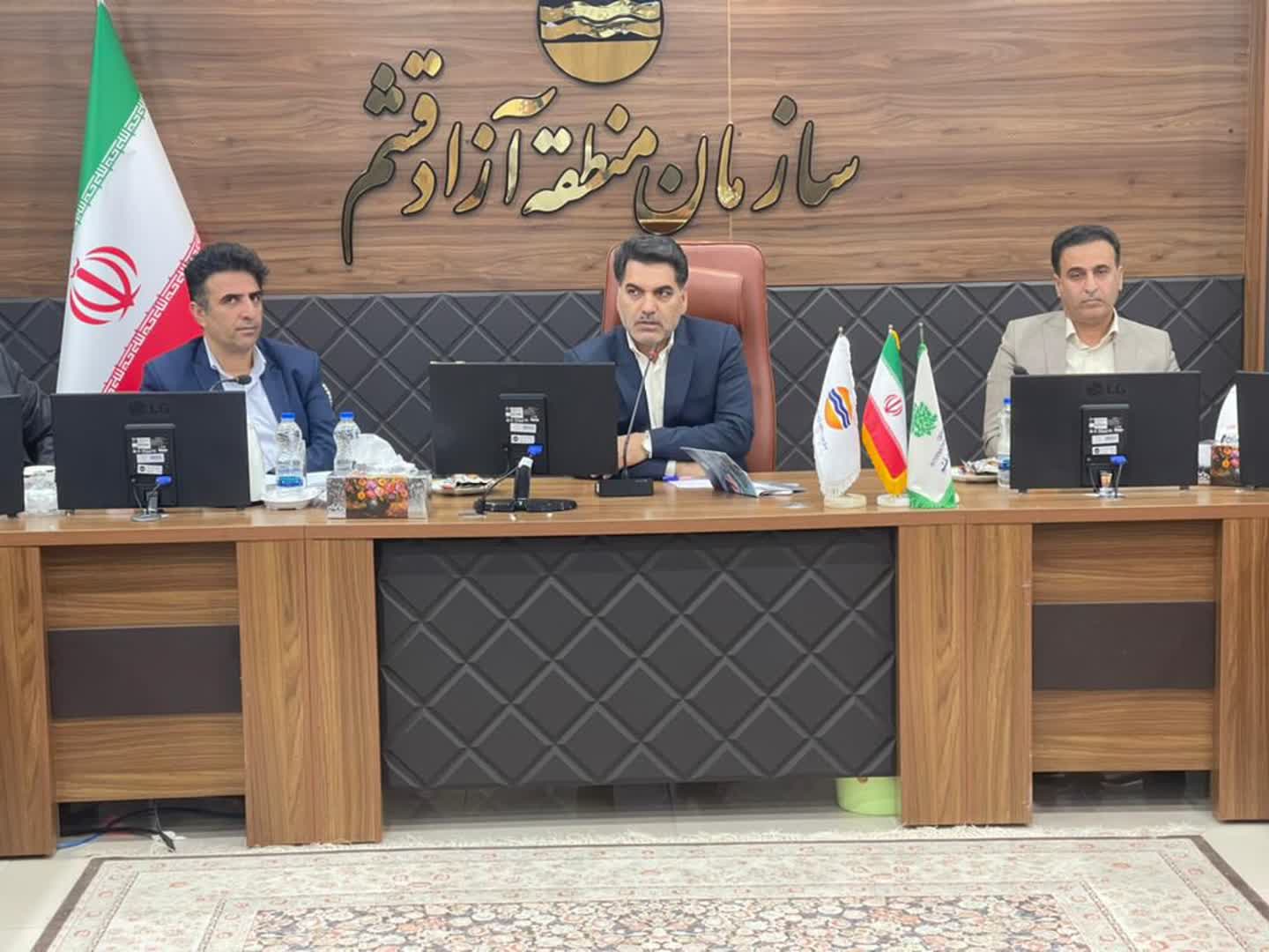 برنامه ریزی برای رفع سریع‌تر مشکلات مالیاتی فعالان اقتصادی  قشم