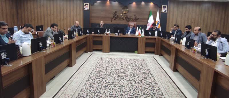 جلسه بررسی طرح جامع سازمان  منطقه آزاد قشم برگزار شد