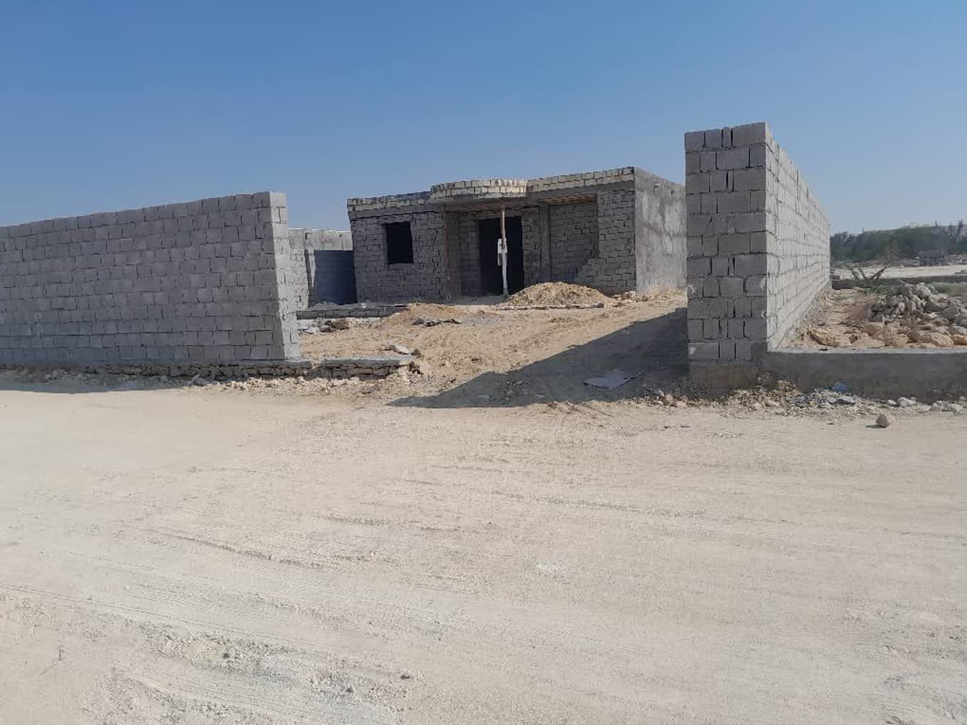 نرخ 12 برابری واگذاری زمین در  قشم نسبت به میانگین کشوری