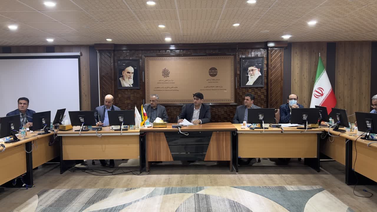 همگرایی بین بخشی عامل ارتقا  بهداشت و سلامت قشم است / نگهداشت و کیفیت بخشی زیرساخت های درمانی مطالبه سازمان  منطقه آزاد قشم از متولیان بهداشت و درمان قشم